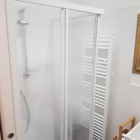 Gusterhouse 3* Ivrea